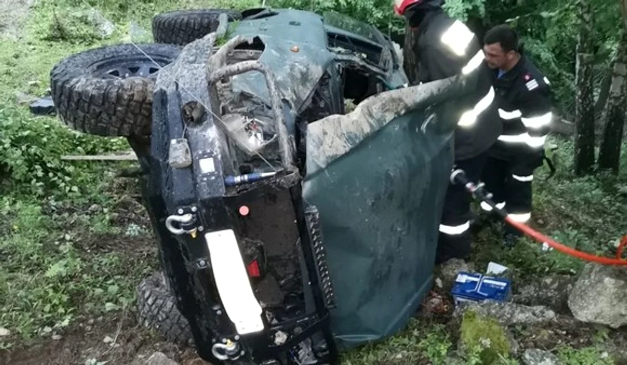 
    Cristian Băcanu, un tânăr de 25 de ani și-a pierdut viața într-un accident petrecut sâmbătă la CorabiaFoto: olt-alert.ro  