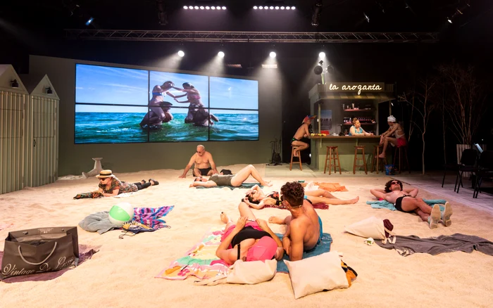 Scenă din Seaside Stories FOTO: Teatrul de Stat Constanța