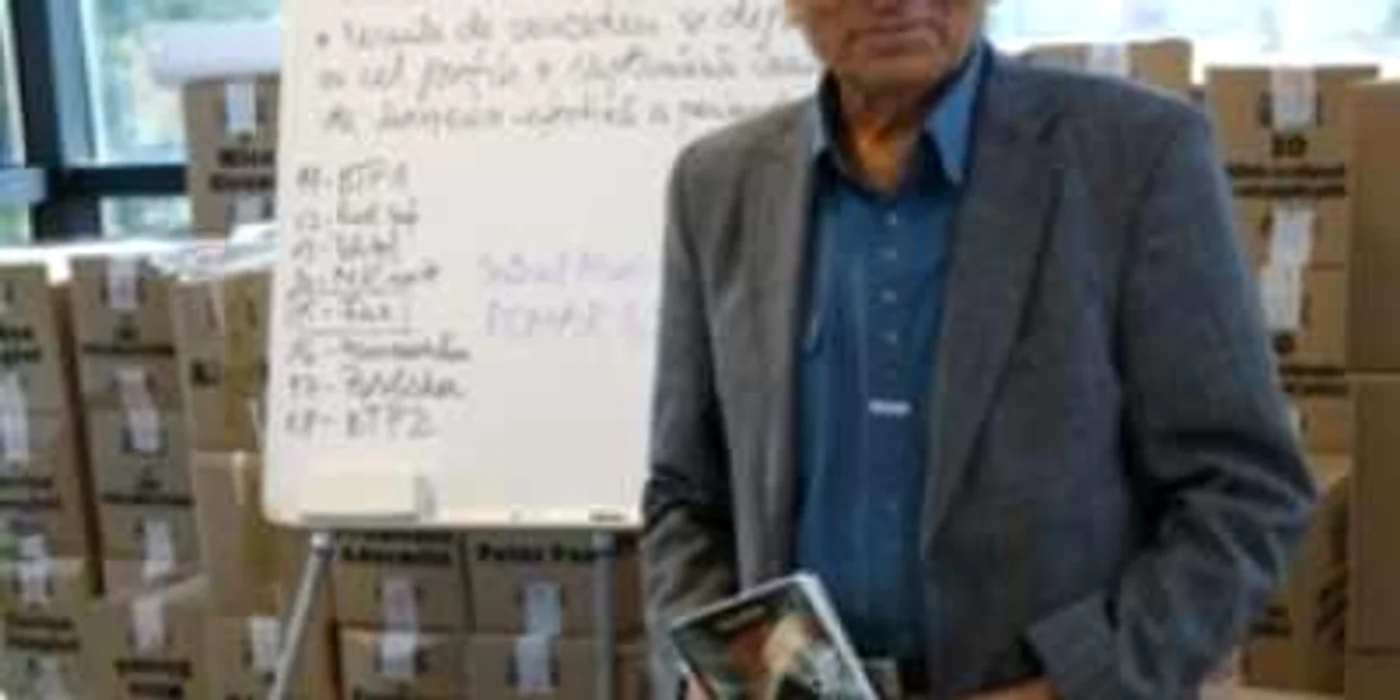 Galaţi: Magistratul care scrie poezii