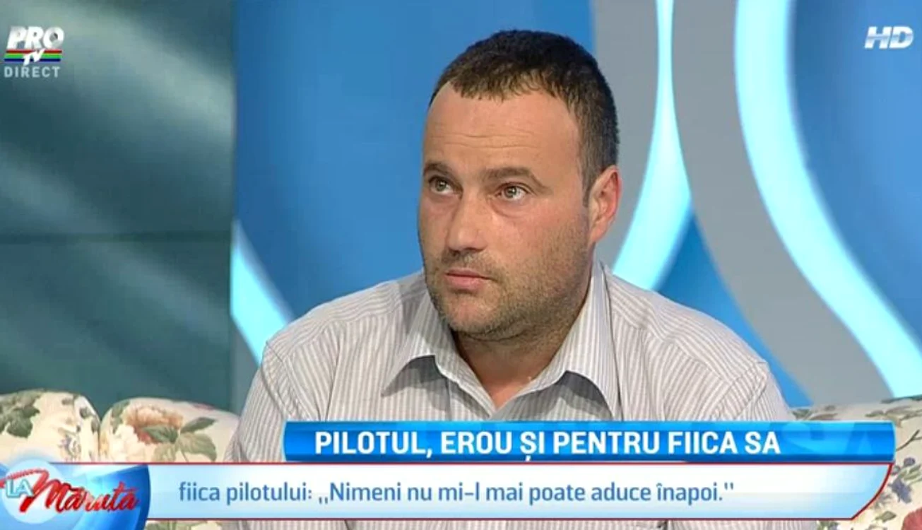 Cei doi pescari au povestit, cu lacrimi în ochi, că se simt vinovaţi la gândul că nu au auzit mai devreme ce s-a întâmplat pe Lacul Siutghiol, pentru a-i salva pe cei cei aflaţi în elicopterCaptură Pro TV