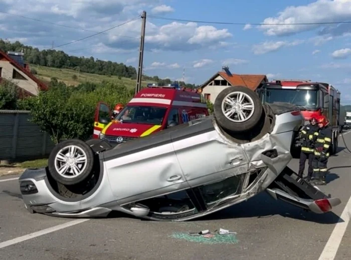 Un politician condamnat la pușcărie, implicat într-un accident rutier grav. În urmă cu câțiva ani a omorât o persoană după ce a lovit o ambulanță