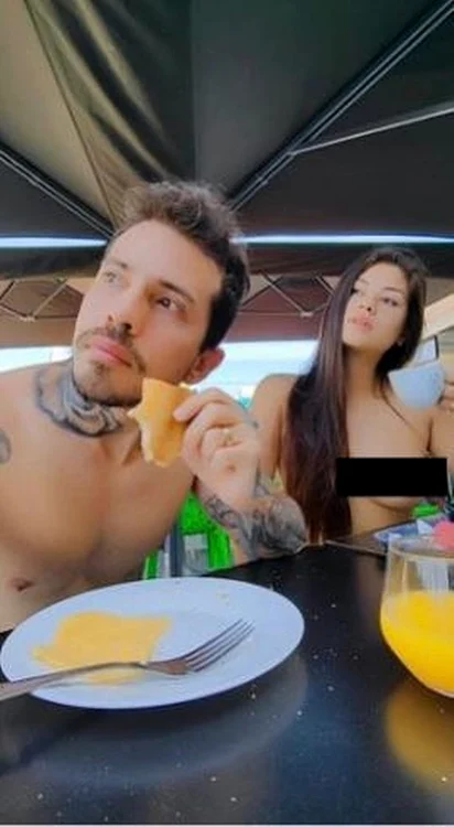 
    Arthur O Urso şi Luana Kazaki  merg la supermarket  în pielea goalăFotografii: Instagram  