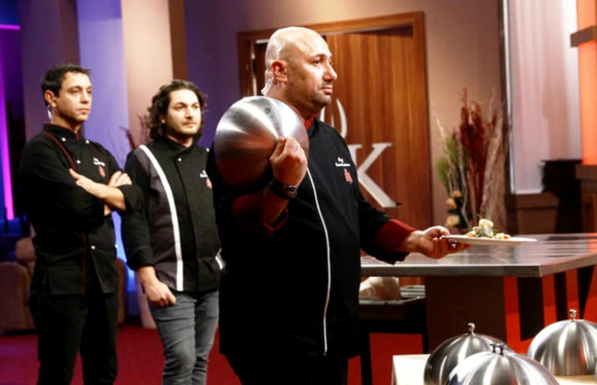 "Hell's Kitchen - Iadul bucătarilor" a revenit în data de 9 martie, la Antena 1, cu jurații Sorin Bontea, Florin Dumitrescu și Cătălin Scărlătescu