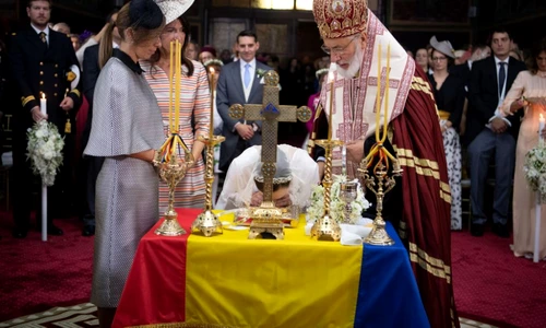 Este prima nuntă regală care a avut loc la Sinaia în ultimii 70 de ani jpeg