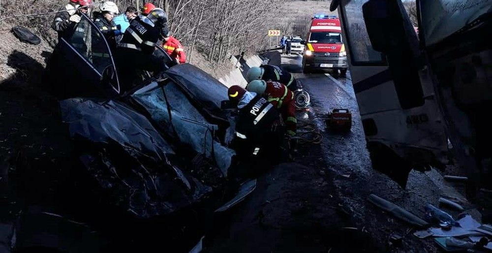 Despăgubiri-record pentru victima unui accident auto. La 19 ani a rămas infirm din cauza unui șofer de TIR care a circulat bezmetic