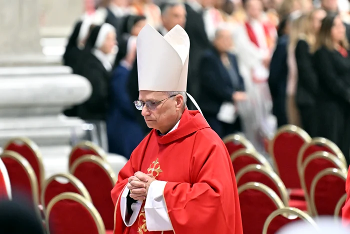 Guvernul României l-a felicitat pe noul Suveran Pontif, Papa Leon al XIV-lea. Foto Profimedia