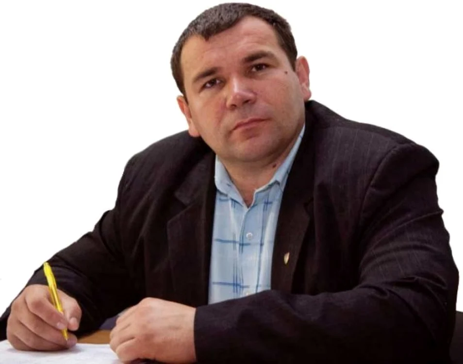 Primarul Traian Ursaleş