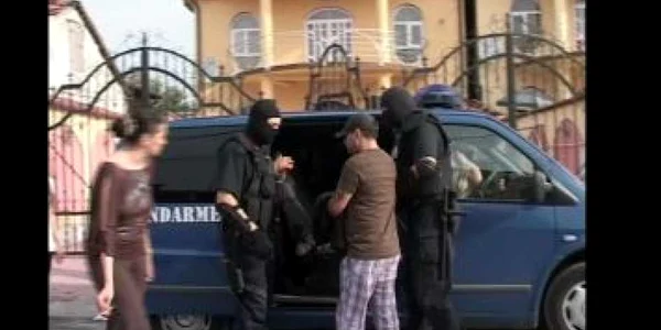 Craiova: Nixon a fost reţinut de poliţie