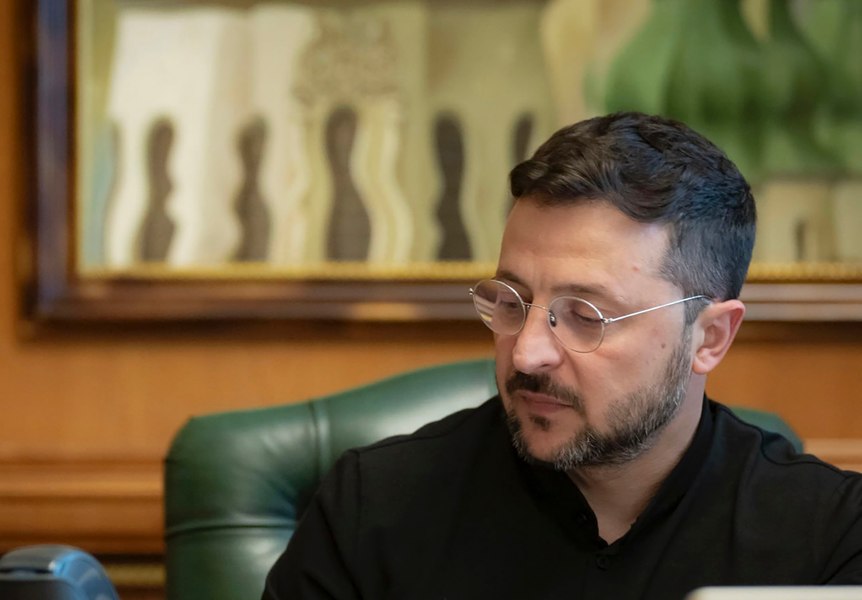 Volodimir Zelenski a vorbit la telefon cu Donald Trump. Temele abordate de cei doi lideri