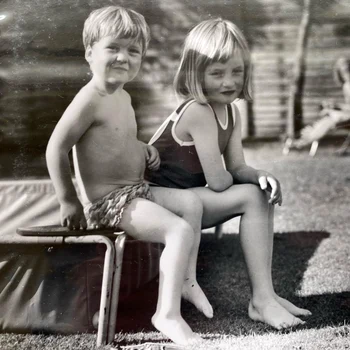 Prințesa Diana și fratele ei, Charles Spencer. FOTO: arhiva personală, Instagram