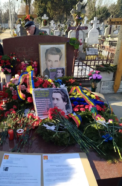 Nostalgicii epocii comuniste şi-au amintit cum trăiau înainte de Revoluţie