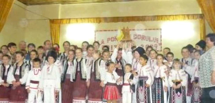 Brăila:Au fost desemnaţi câştigătorii Festivalului „La porţile dorului”