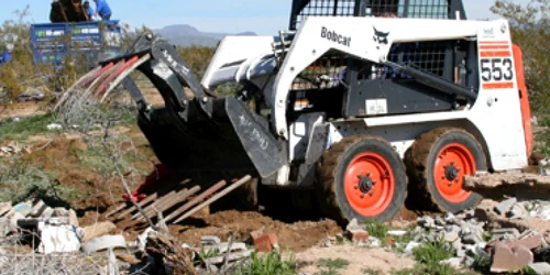 Neamţ: Gropi de gunoi închise de frica UE