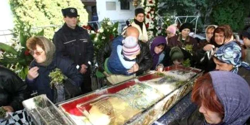Credincioşii se pregătesc pentru Naşterea Domnului Foto: arhivă
