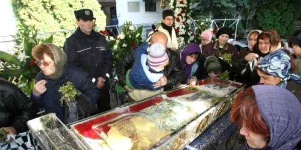Credincioşii se pregătesc pentru Naşterea Domnului Foto: arhivă