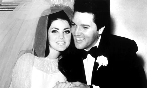 1 elvis profimedia 0098223516 jpg jpeg