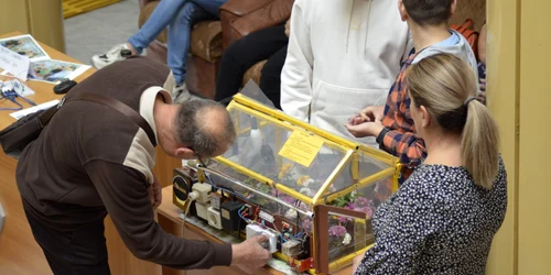 Imagini de la Târgul de Știință Code Kids 2022 de la Râmnicu Vâlcea Foto BJAI Vâlcea jpg