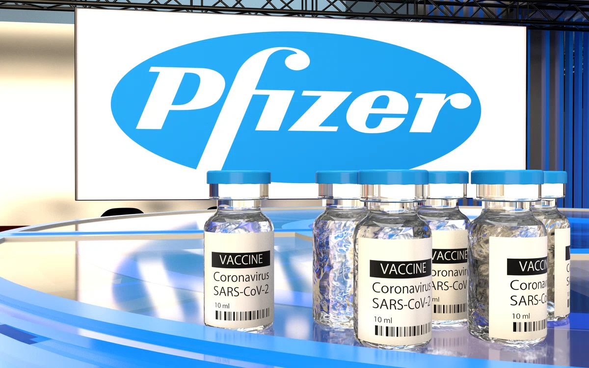 Vaccinul produs de Pfizer ar putea fi administrat de la sfârșitul acestui an - începutul anului viitor