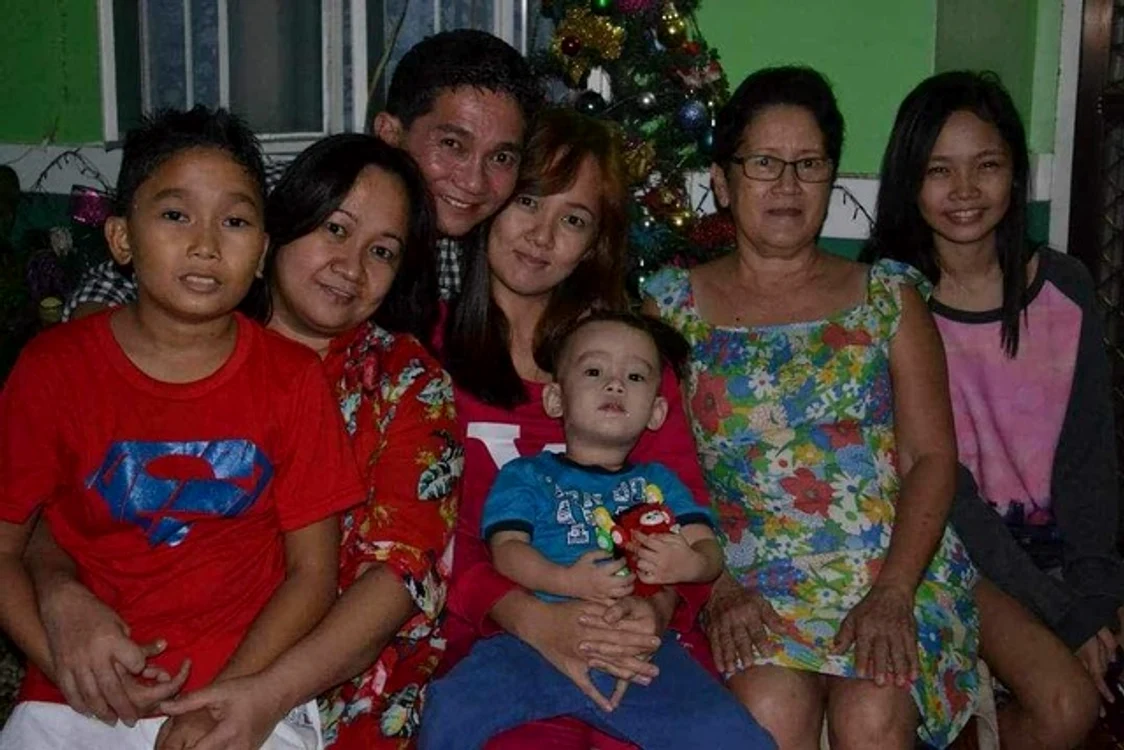 Familie de filipinezi. Foto: arhiva.