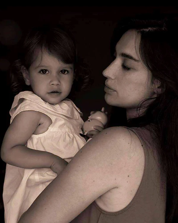 7 ana barbu si fetita sa lara amelie 1 jpg jpeg