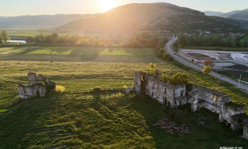 Castelul Martinuzzi din Vunțu de Jos Foto Daniel Guță ADEVĂRUL (7) JPG