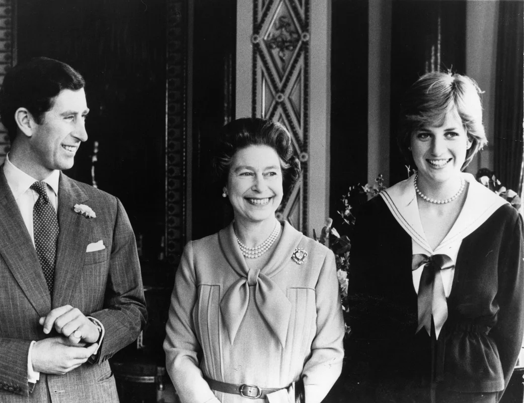 Regina Elisabeta, Charles și Diana jpg