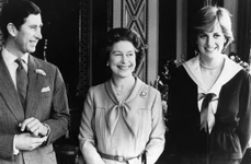 Regina Elisabeta, Charles și Diana jpg