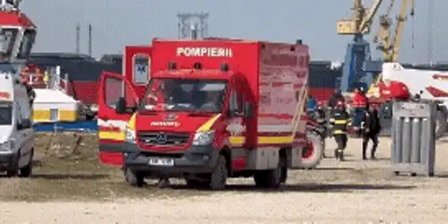 remorcher scufundat 2 gif