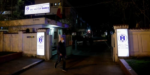 Trei persoane au murit după o pană de oxigen la Spitalul Victor Babeş din Bucureşti FOTO Inquam Photos / George Calin