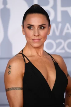 2 mel c la brit awards 2020 1 jpg jpeg