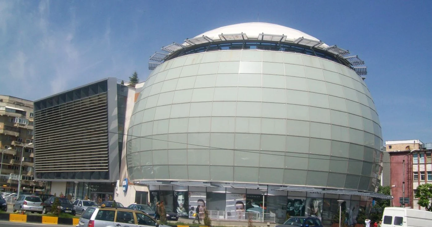 River Plazza Mall
