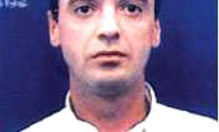 Nicolae Popa a fugit din România în anul 2002