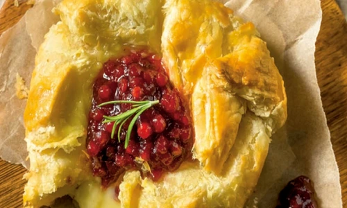 branza brie in foietaj jpg
