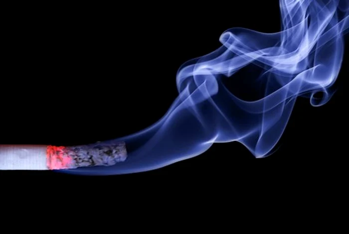 Dacă fumezi, pielea îmbătrânește mai repede. www.clickpentrufemei.ro