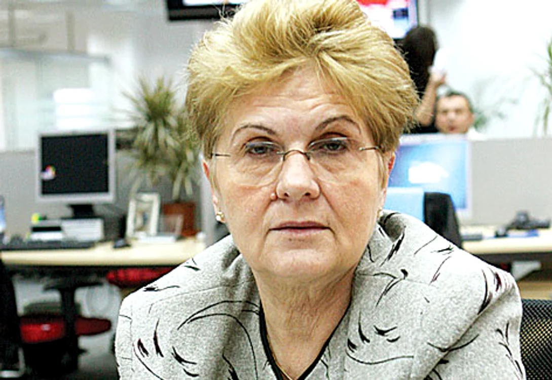 
    Mariana Câmpeanu: «Vom reîntregi şi indemnizaţia pentru mame»  