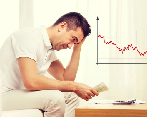 Economie - criza - calcule - FOTO 123 RF 