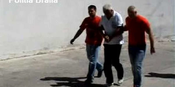 Haret, în momentul arestării