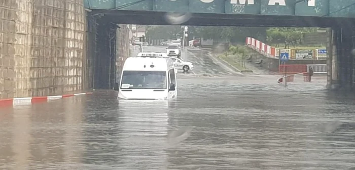 Pasajul din Vîlcele a fost inundat FOTO :Valentin Calciu