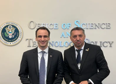 Premieră bilaterală: ministrul român al Educației, primit oficial la Casa Albă. Întâlnirea cu consilierul pentru știință al președintelui SUA