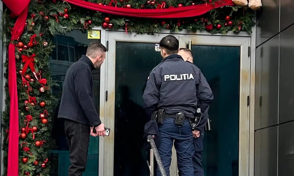 Stomatolog acuzat că a vrut să incendieze clinica unui coleg. La cercetări a lovit trusa criminalistului. „Mă amenință cu moartea”