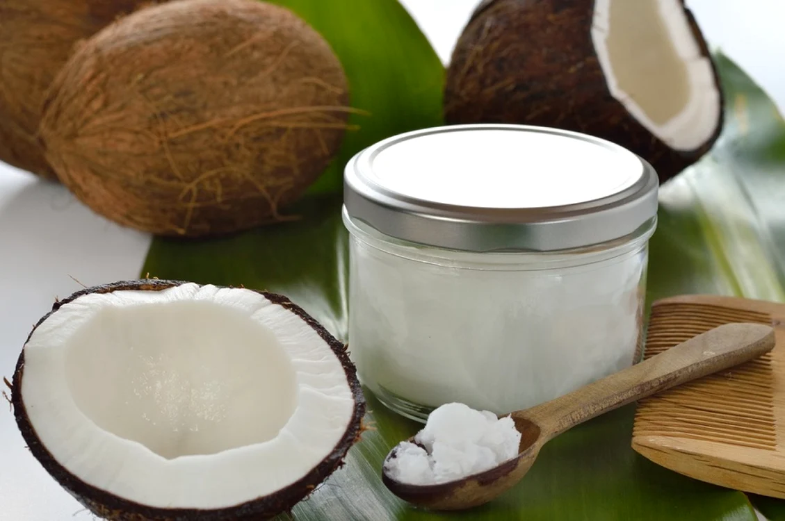 Potrivit nutriţioniştilor, uleiul de cocos aduc numeroase beneficii organismului
