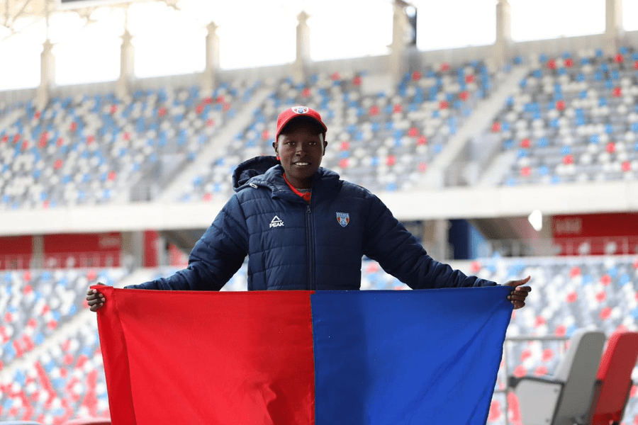 Prima sportivă din România calificată la Jocurile Olimpice de la Paris. Este atletă la clubul Steaua