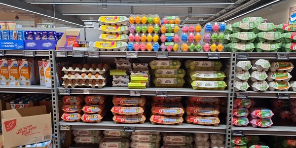 Oua paste supermarket twitter jpg