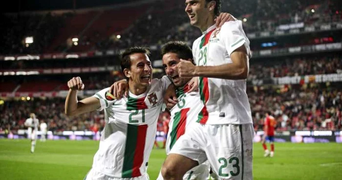 Pereira, Moutinho şi Postiga sunt fericiţi după corecţia aplicată rivalei iberice EPA