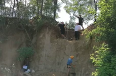 Urmele uneia dintre cele mai mari erupții vulcanice din istoria Europei, descoperite în Vrancea (foto:  Muzeul Vrancei)