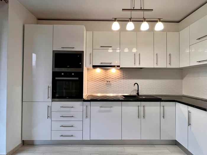 Apartamentul, după ce a fost curățat FOTO Facebook/Lemonaid