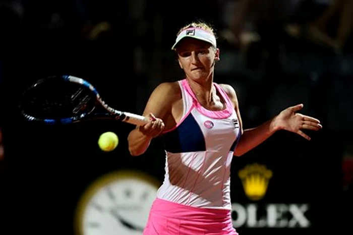 
    Irina Begu  