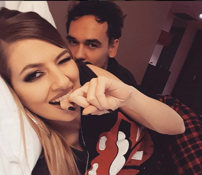 Răzvan şi Lidia nu ezită să îşi manifeste iubirea public