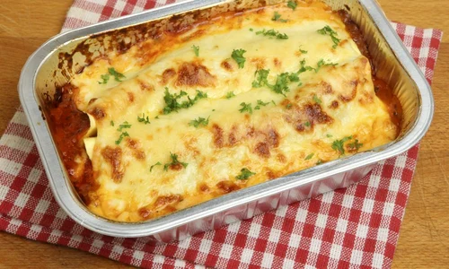 cannelloni cu carne si sos bechamel jpeg