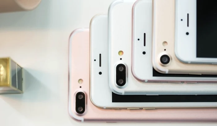 
    Iphone 7 VS. Android   